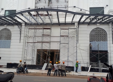Ngoại thất tòa nhà Vincom Plaza